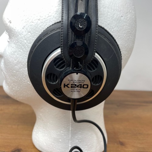 Akg k240 monitor - akg, ohm